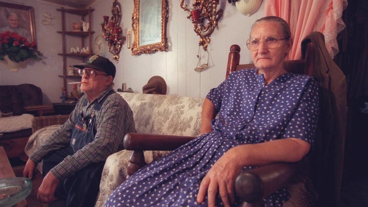 American Hollow Background