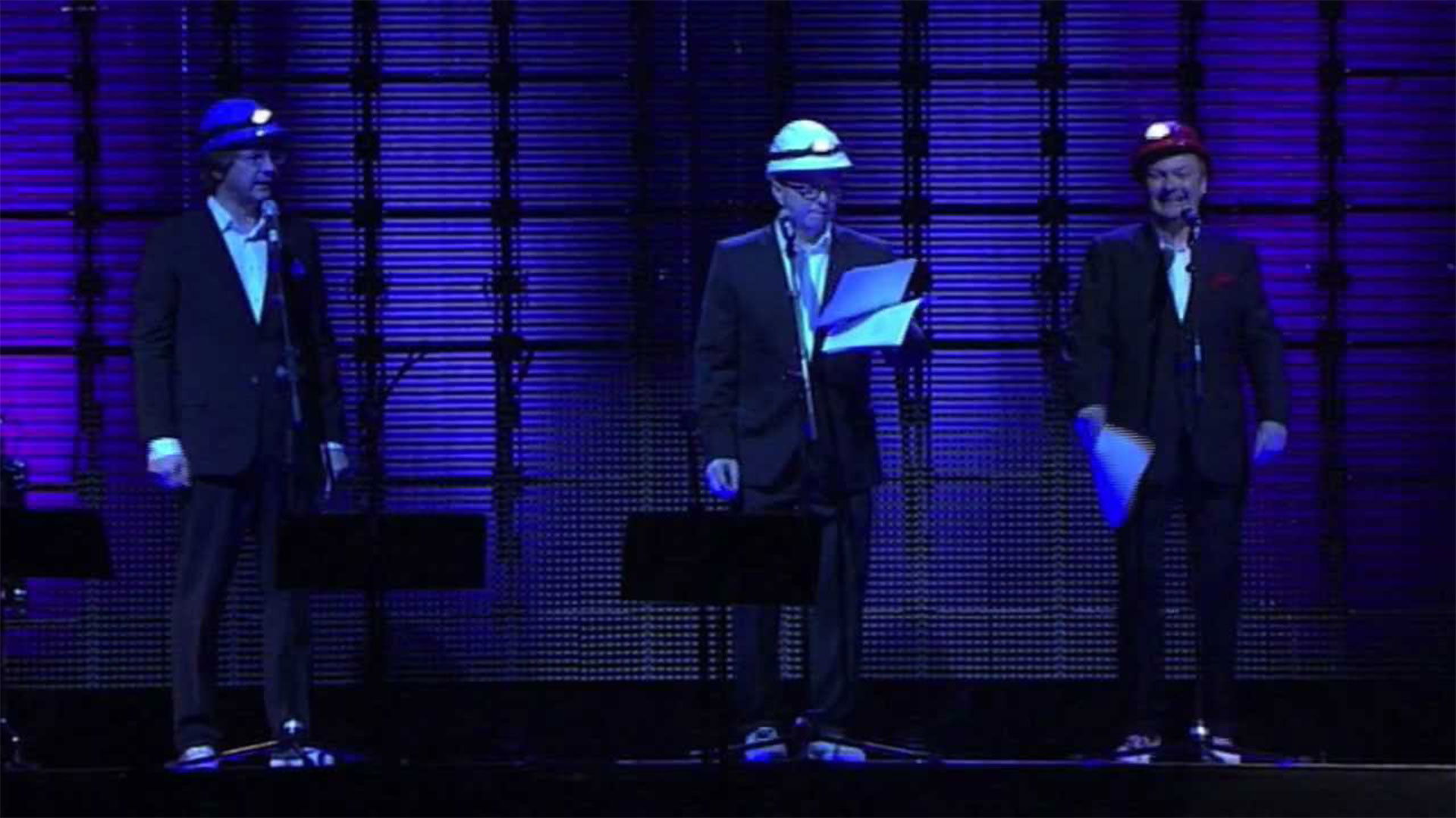 Die drei ??? LIVE - und der seltsame Wecker Background