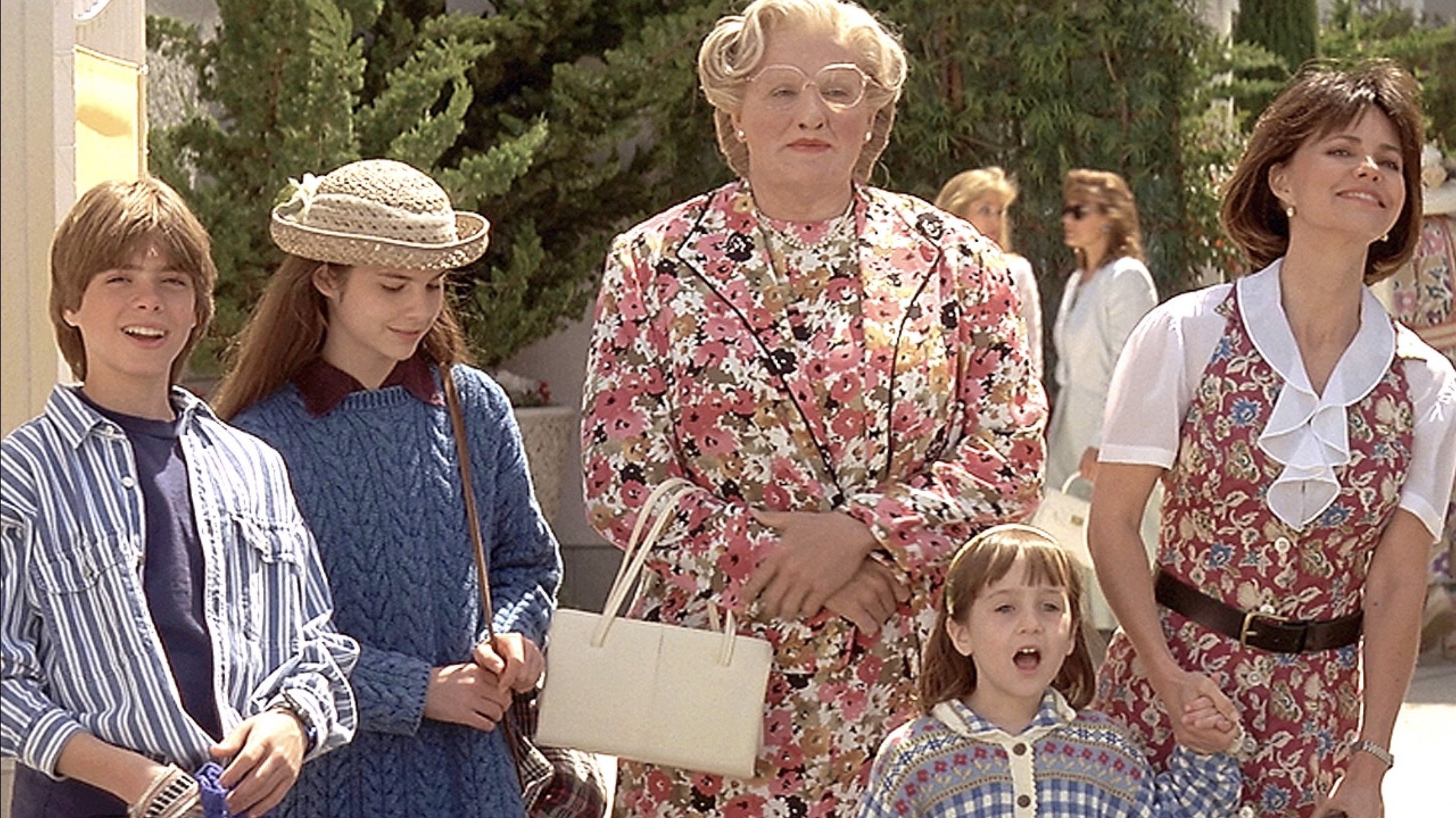 Mrs. Doubtfire Background