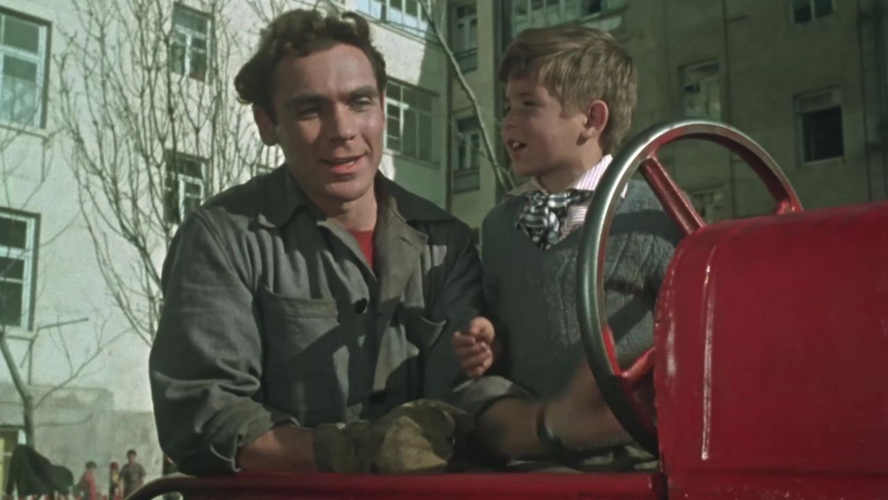 The Steamroller and the Violin Background